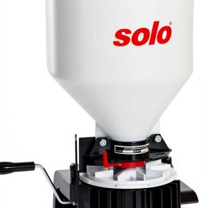 SOLO Inc. Solo 421 20-Pound Capacity Portable Chest-mount Spreader with Comfortable Cross-shoulder Strap - 421S, White, 20lb-0